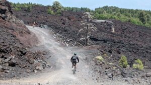 escursioni in bicicletta Sicilia escursioni in bicicletta elettrica Sicilia Escursioni in bici Sicilia Orientale Escursioni sull'Etna Escursione sui Nebrodi Escursioni Madonie (13)