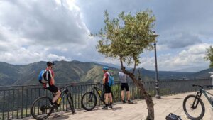 escursioni in bicicletta Sicilia escursioni in bicicletta elettrica Sicilia Escursioni in bici Sicilia Orientale Escursioni sull'Etna Escursione sui Nebrodi Escursioni Madonie (17)