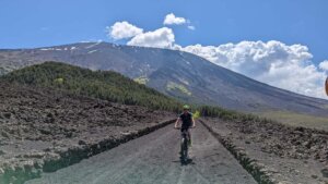 escursioni in bicicletta Sicilia escursioni in bicicletta elettrica Sicilia Escursioni in bici Sicilia Orientale Escursioni sull'Etna Escursione sui Nebrodi Escursioni Madonie (25)