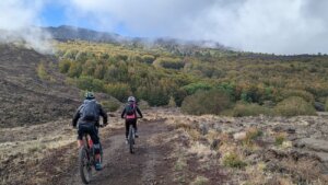 escursioni in bicicletta sicilia tour in bici sicilia escursioni sull'etna escursioni sui nebrodi escursioni alcantara (10)