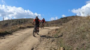 escursioni in bicicletta sicilia tour in bici sicilia escursioni sull'etna escursioni sui nebrodi escursioni alcantara (5)