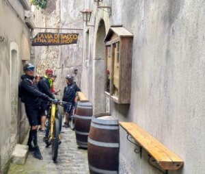 escursioni in bicicletta sicilia tour in bici sicilia escursioni sull'etna escursioni sui nebrodi escursioni alcantara (50)