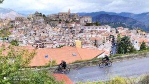 escursioni in bicicletta sicilia tour in bici sicilia escursioni sull'etna escursioni sui nebrodi escursioni alcantara (51)